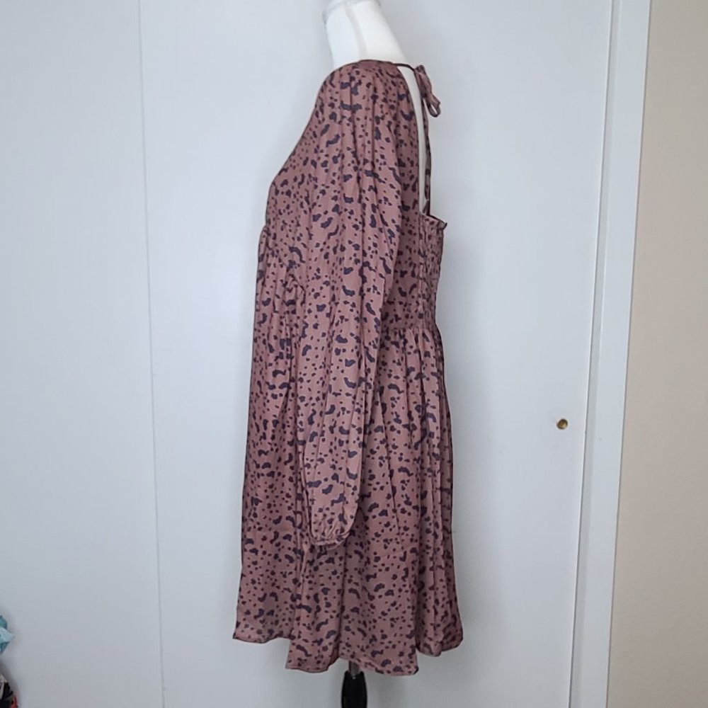Brown leopard open back dress - Picture 2 of 5